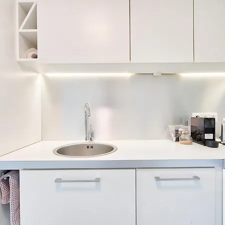 Bright And Cosy Flat With A View In The Center! Tallinn